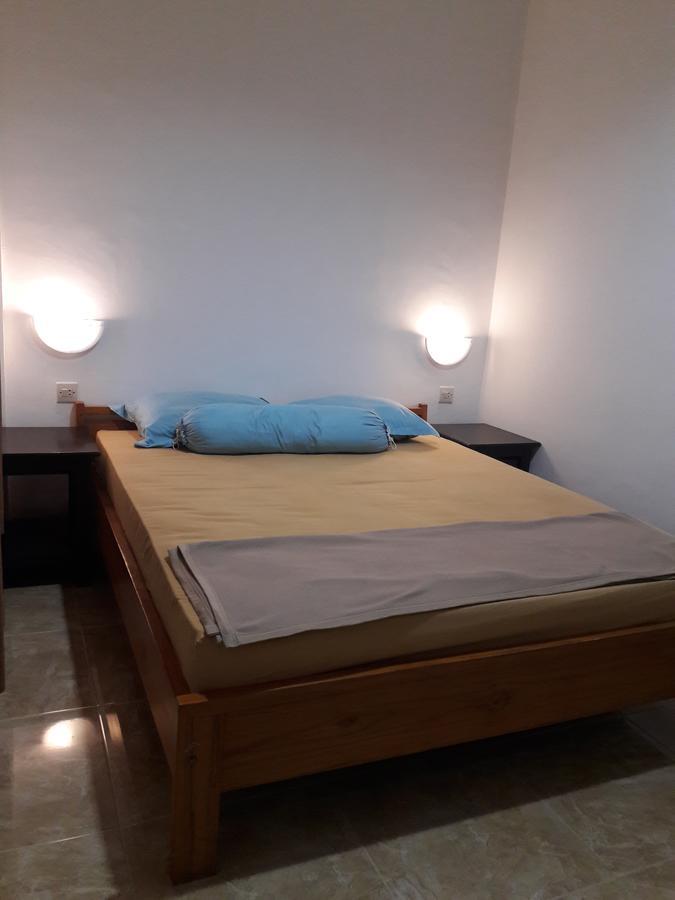 Puji Homestay Mataram Buitenkant foto